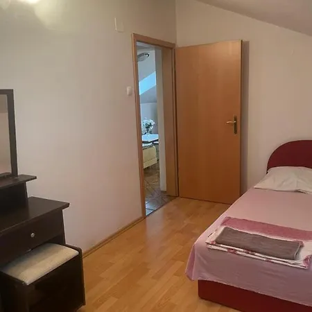 Cro Apartments Makarska * Krvavica