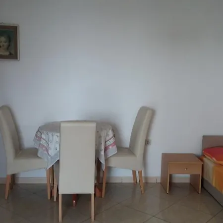 Cro Apartments Makarska Krvavica