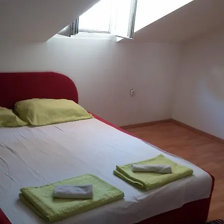 Cro Apartments Makarska * Krvavica